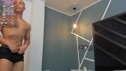 Snapshot of bruno_cavalli chatting on February 2025 05:15:02 PM BRUNNO online show from February 2025 05:15:02 PM