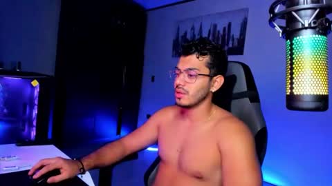 Bruno online show from December 2024 03:15:01 AM