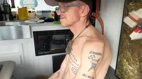 Snapshot of brushsquach chatting on February 2025 06:08:02 PM Steve... aka SkinnieDippin aka TimberTramp online show from February 2025 06:08:02 PM