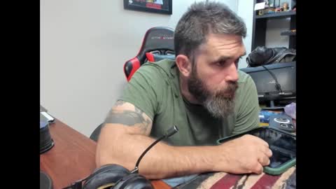 BRUTALMASTER1983 online show from October 2025 04:33:01 AM