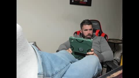 BRUTALMASTER1983 online show from October 2025 06:28:02 PM