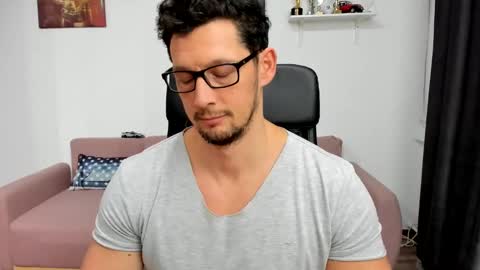 Brutus K online show from January 2025 02:47:02 PM