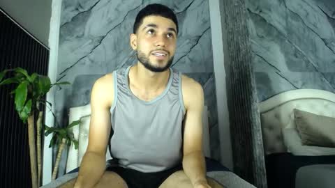 Snapshot of bry_dalton chatting on November 2025 03:49:02 AM Bry Dalton online show from November 2025 03:49:02 AM