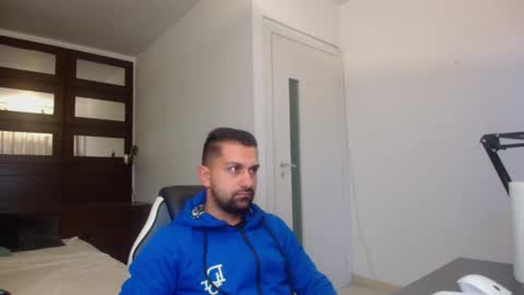 Snapshot of brycereign chatting on April 2026 04:35:01 AM BryceReign online show from April 2026 04:35:01 AM