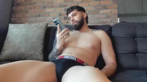 Bryson Jace online show from December 2025 12:32:01 PM