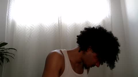 Snapshot of btwimlaurence chatting on July 2026 03:32:01 PM Laurence online show from July 2026 03:32:01 PM