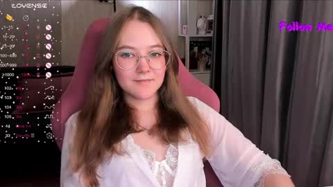 Snapshot of bubble_bunny chatting on May 2026 11:43:02 PM Ruby online show from May 2026 11:43:02 PM
