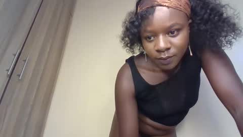 bubblebun_1 online show from March 2026 01:17:01 PM