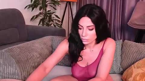 MayaCroft online show from October 2025 04:59:02 PM