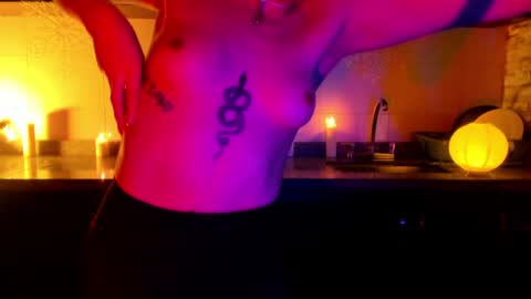 BubbleJereth online show from December 2024 02:26:02 PM