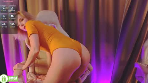 bubbling_crush online show from February 2025 03:52:02 AM