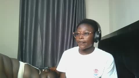 Snapshot of bubbly1_ chatting on November 2025 07:08:02 AM Bubbly online show from November 2025 07:08:02 AM