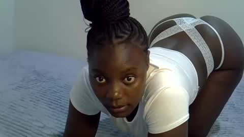 bubbly_ass30 online show from February 2026 02:42:02 AM