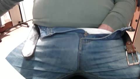 Andre73 online show from March 2026 04:32:02 PM