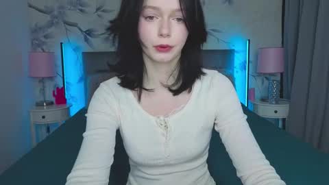 Leona online show from February 2026 10:15:02 PM