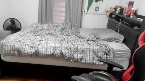 buffsexyman24 online show from February 2025 12:23:02 PM