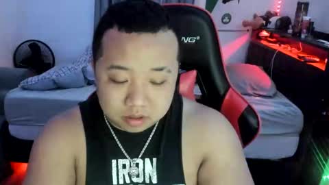 buffsexyman24 online show from March 2025 03:52:02 AM