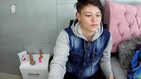 bug2025 online show from November 2025 04:18:02 PM