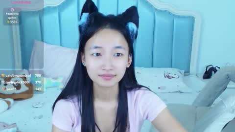 Sandy----xx online show from November 2025 04:42:01 PM