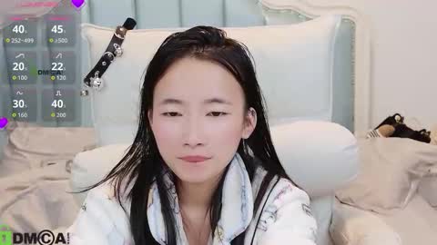 Sandy----xx online show from December 2025 12:09:01 PM