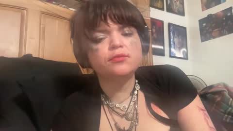 Snapshot of bunbunninjaz chatting on January 2025 02:41:01 PM bunbunninjaz online show from January 2025 02:41:01 PM