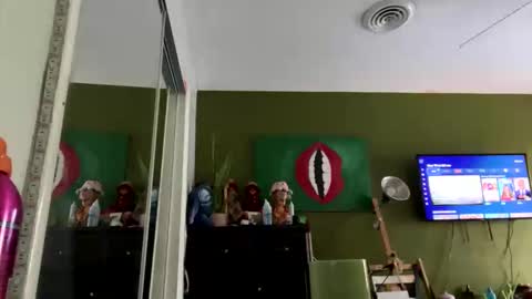 bunnibaby333 online show from September 2025 12:21:02 PM