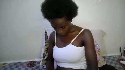 Snapshot of bunny_bliss1 chatting on March 2026 12:47:01 AM bunny_bliss1 online show from March 2026 12:47:01 AM