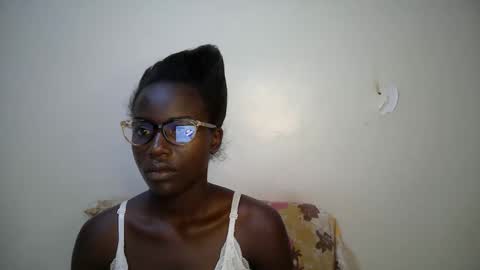 Snapshot of bunny_bliss1 chatting on April 2026 08:40:01 PM bunny_bliss1 online show from April 2026 08:40:01 PM