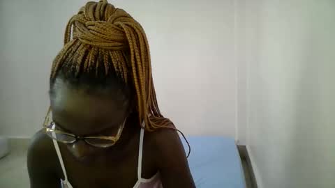 Snapshot of bunny_bliss1 chatting on May 2026 09:06:02 AM bunny_bliss1 online show from May 2026 09:06:02 AM