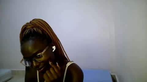 Snapshot of bunny_bliss1 chatting on May 2026 10:41:02 PM bunny_bliss1 online show from May 2026 10:41:02 PM