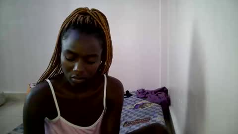 Snapshot of bunny_bliss1 chatting on May 2026 07:14:02 AM bunny_bliss1 online show from May 2026 07:14:02 AM