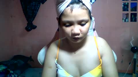 Snapshot of bunny_flower18 chatting on June 2026 10:35:01 AM bunny_flower18 online show from June 2026 10:35:01 AM