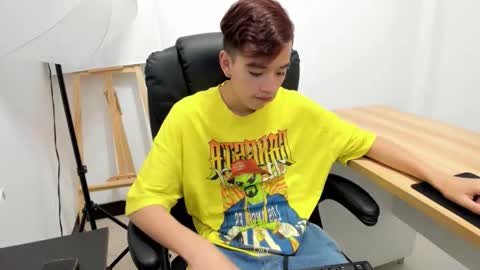 bunny online show from October 2025 12:26:02 PM