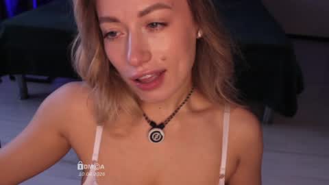 B U N N Y online show from April 2026 03:01:04 AM