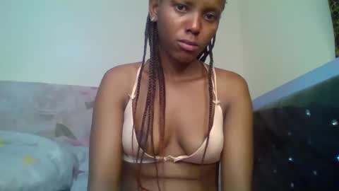 bunnydiva_ online show from November 2025 01:39:01 AM