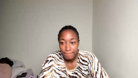 bunnygurl online show from November 2025 02:26:01 PM