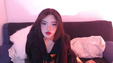 Emma online show from February 2025 04:03:02 AM