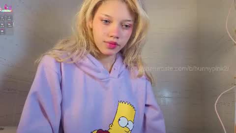 Snapshot of bunnypink2 chatting on June 2026 11:31:01 PM Emma online show from June 2026 11:31:01 PM
