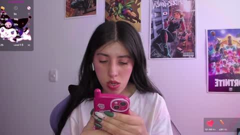 Snapshot of bunnyy09 chatting on January 2025 06:03:01 PM Jess online show from January 2025 06:03:01 PM