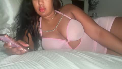 Snapshot of bunsbunnyprincess chatting on June 2026 03:02:01 PM Buns Bunny Princess online show from June 2026 03:02:01 PM