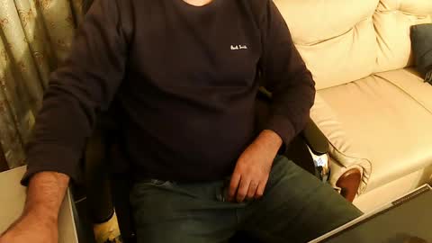 Hairy Arabian online show from April 2026 06:05:01 PM