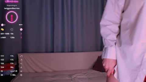 burning_g1rl online show from March 2026 03:37:02 PM