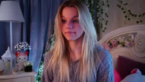 Jessica online show from December 2025 02:33:02 PM