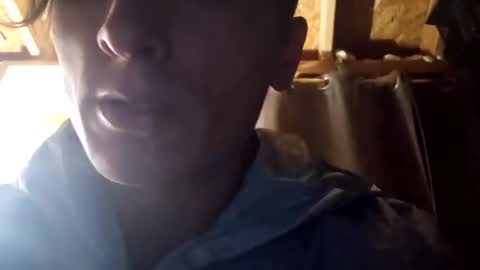 Snapshot of burntbuns710 chatting on December 2024 08:20:01 AM LostSingledad online show from December 2024 08:20:01 AM