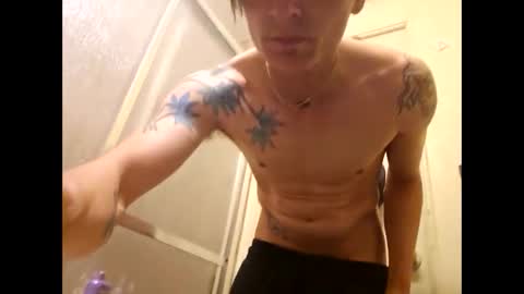 Snapshot of burntbuns710 chatting on January 2025 03:02:02 AM LostSingledad online show from January 2025 03:02:02 AM