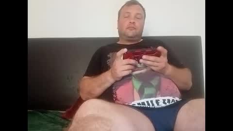 Snapshot of bury703709 chatting on May 2026 05:23:02 AM Creazy dad online show from May 2026 05:23:02 AM
