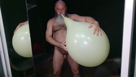 Snapshot of busterballoonguy chatting on December 2025 10:16:02 PM Daddy-B online show from December 2025 10:16:02 PM