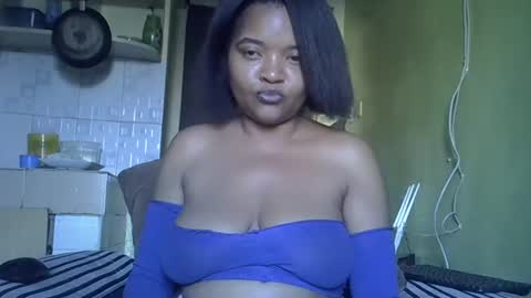 busty kenzi online show from January 2025 04:43:01 AM