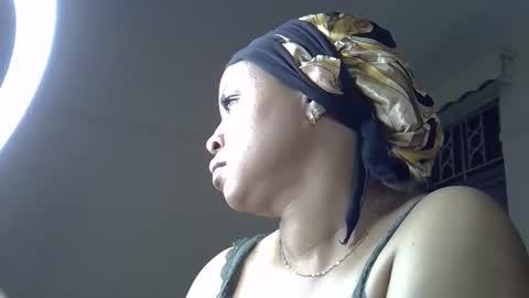 Snapshot of bustycarol chatting on May 2026 12:04:02 AM bustycarol online show from May 2026 12:04:02 AM
