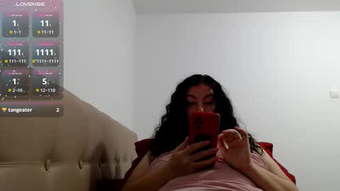 Emma online show from September 2025 05:38:02 PM